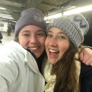 Meet your Posher, Elizabeth